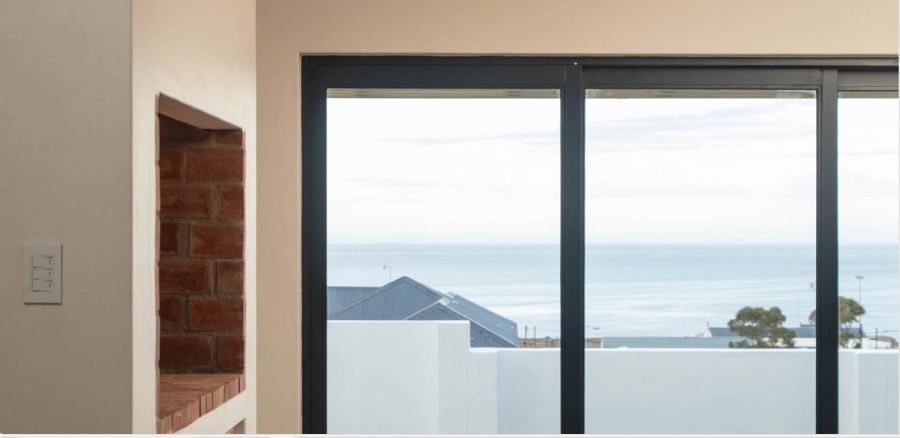 3 Bedroom Property for Sale in St Helena Views Western Cape